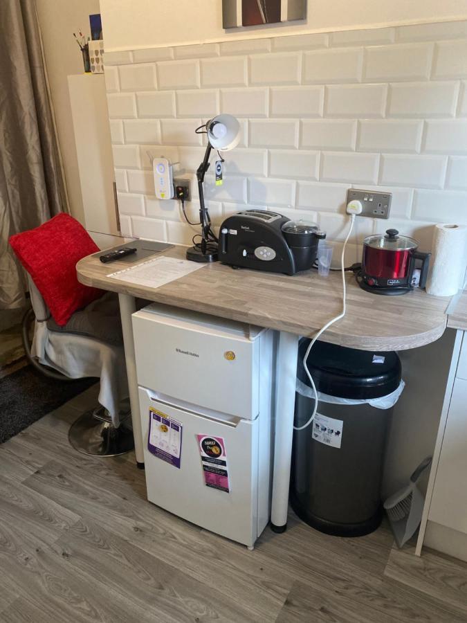 Limpenny Garden Flat Apartment นอตติงแฮม ภายนอก รูปภาพ